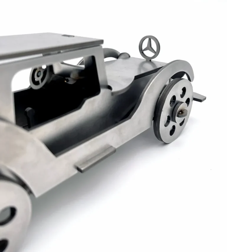 What are the advantages of Glorious laser cutting machines in sheet metal cutting?
