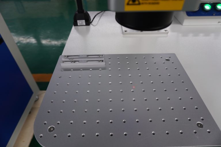 What is 3D laser cutting technology?