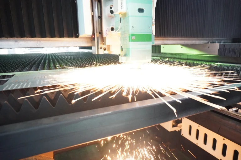 Application, advantages, principle and development direction of laser cutting technology